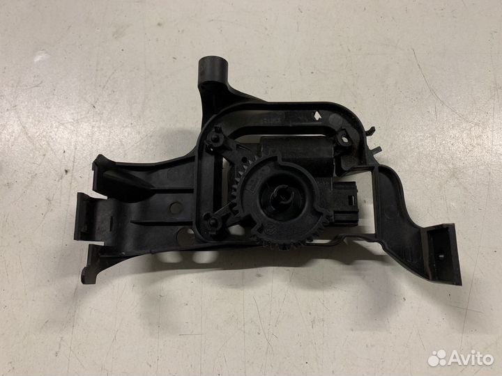 Моторчик заслонки печки VW Polo (Sed Rus)