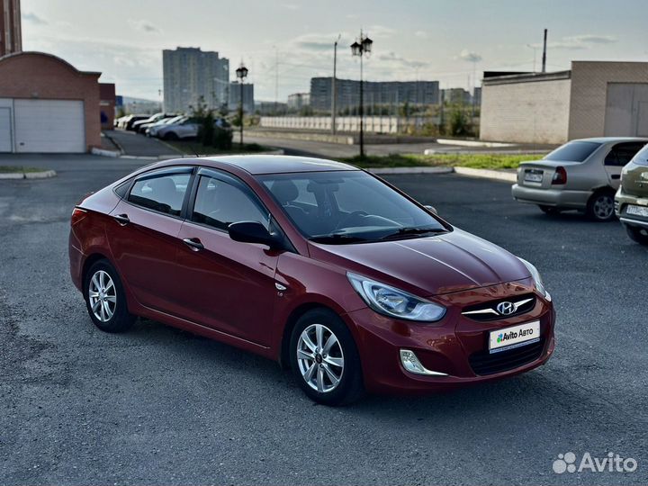 Hyundai Solaris 1.6 AT, 2013, 179 300 км