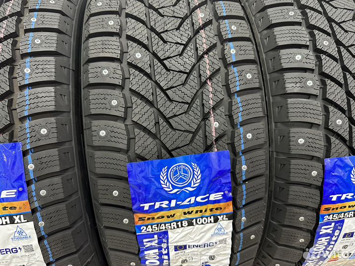 Tri Ace Snow White II 245/45 R18 100H