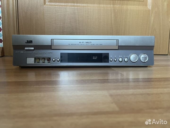 Видеомагнитофон JVC HR-J785EE Hi Fi Stereo