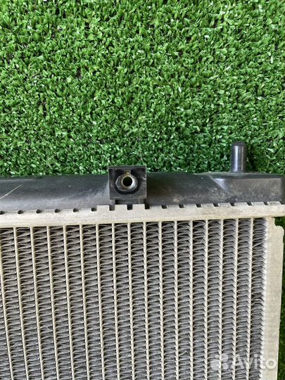 Радиатор охлаждения mitsubishi space wagon 3 1999