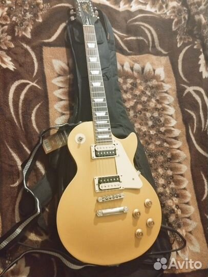 Электрогитара