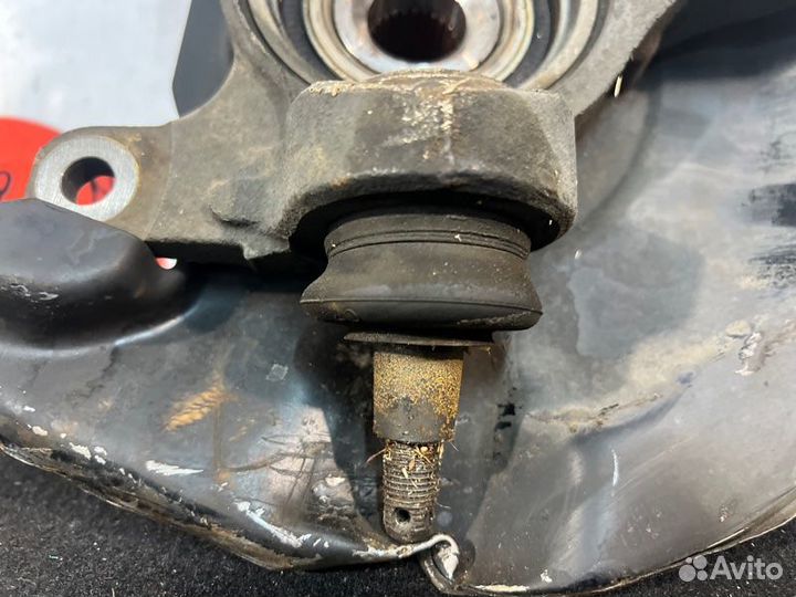 Ступица передняя правая Honda Accord 7 CL