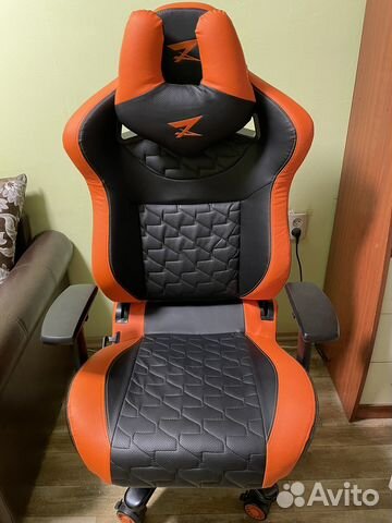 Zet gaming force armor стол