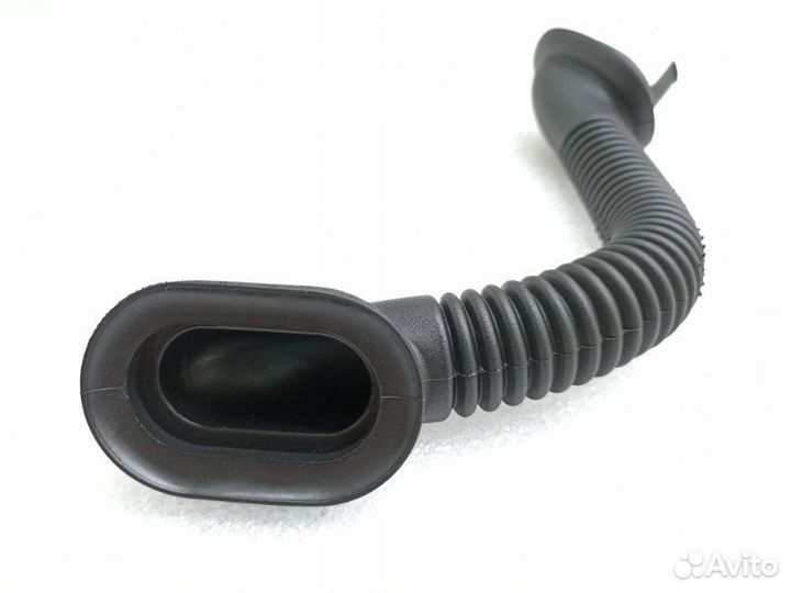 Кожух проводки двери багажника задний