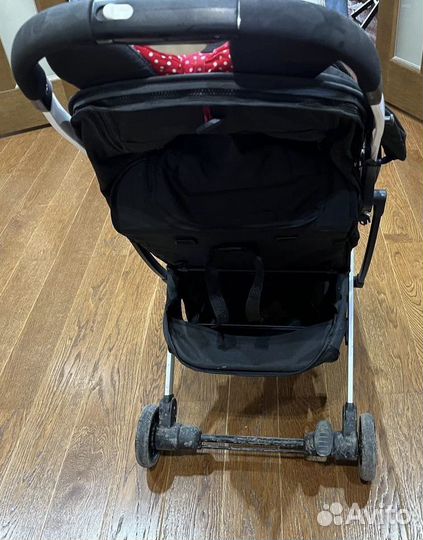 Прогулочная коляска yoya