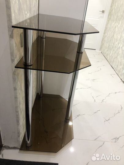 Стеклянная тумба