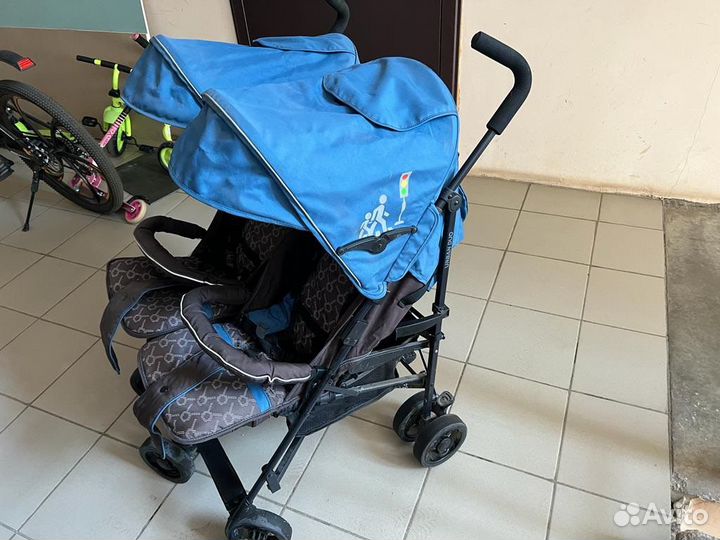 Коляска для двойни