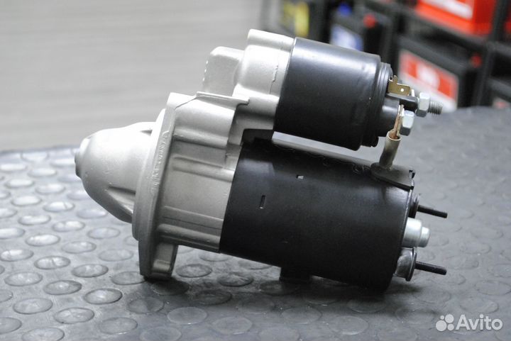Стартер Audi 80, 100, VW Passat 1.8, 2.0