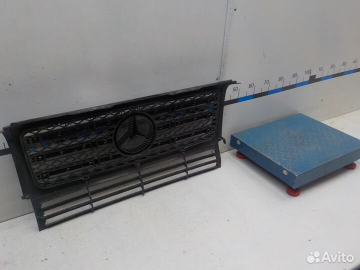 Решетка радиатора Mercedes-Benz G-Class