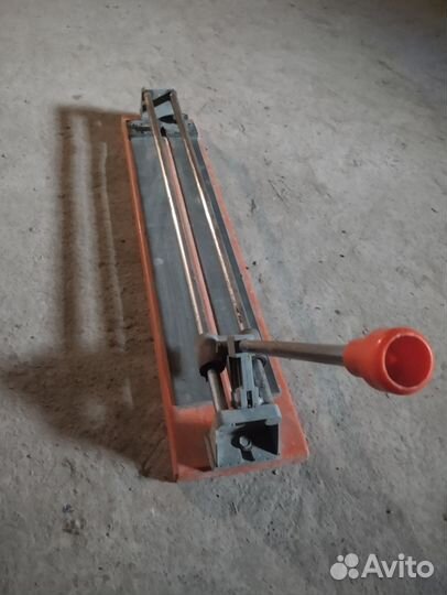 Плиткорез ручной бу