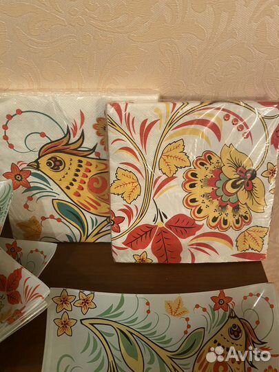 Тарелки стеклянные, поднос, подставка