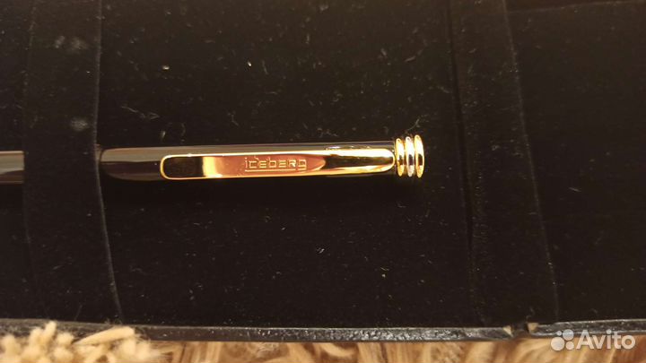 Новые перьевая и авторучки Айсберг