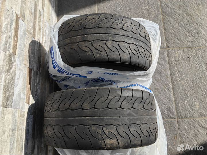 Yokohama Advan Neova AD08R 255/40 R18 95W