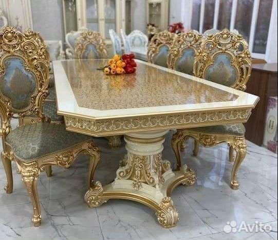 Столы и стулья