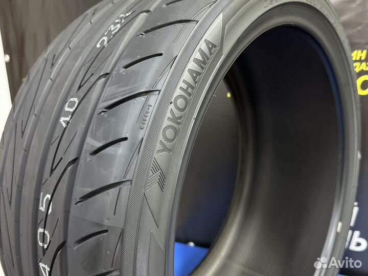Yokohama Advan Fleva V701 205/40 R17 84W