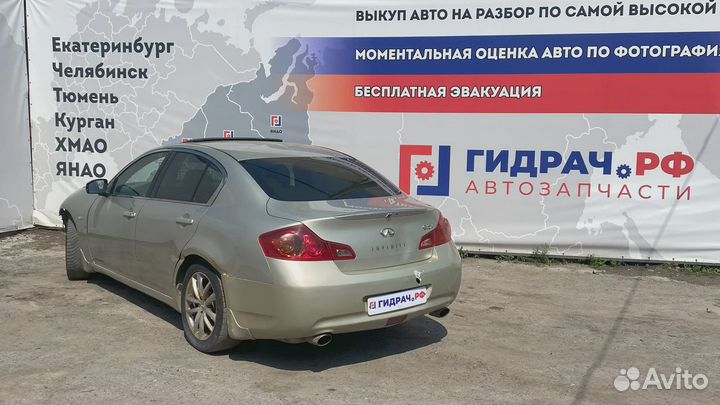 Замок двери задней правой Infiniti G35 (V36) 82500-JK000