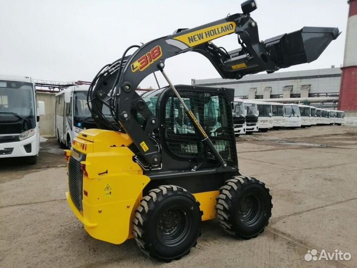 Мини-погрузчик New Holland L318, 2024
