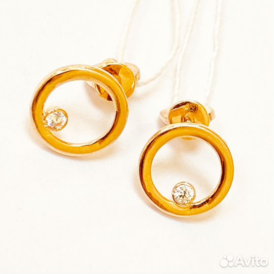 Золотые серьги с камнем