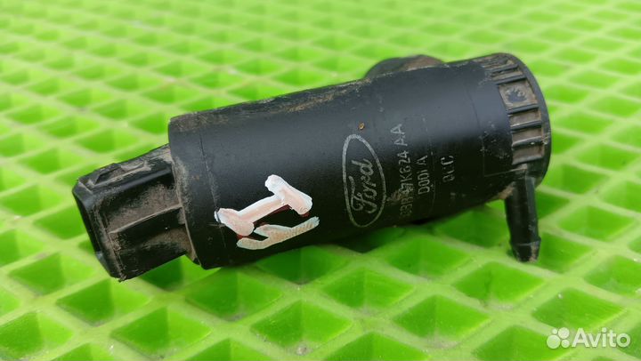 Моторчик омывателя Форд фокус1