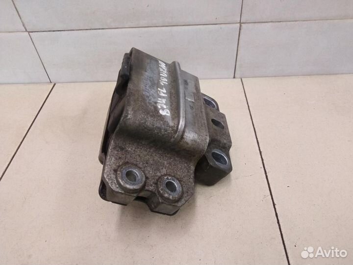 Опора двигателя левая Octavia (A5 1Z) 2004-2013