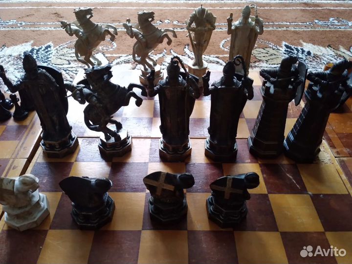Шахматы дорожные СССР и фигуры Гарри Поттер