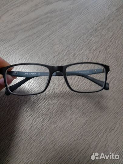 Очки в отличном состоянии