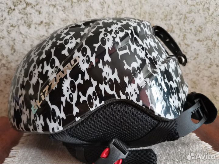 Горнолыжный шлем (детский)