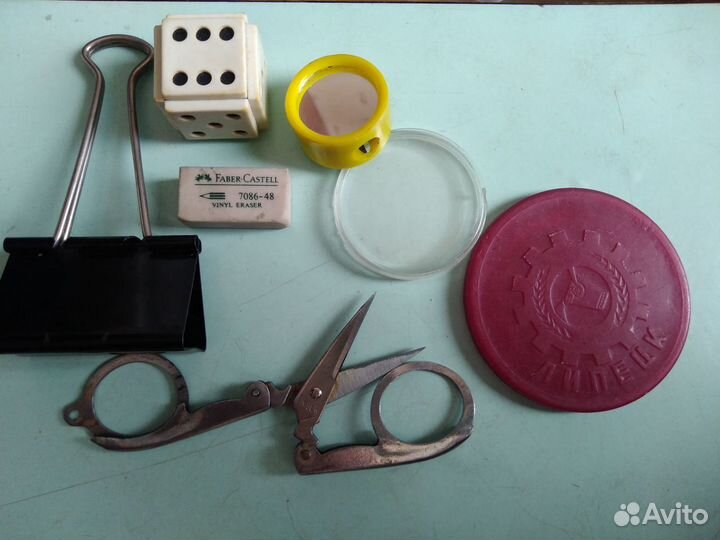 Ручки, карандаши, точилка, ножницы 90х в коллекцию