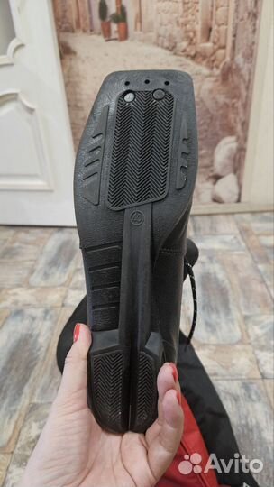 Лыжные ботинки