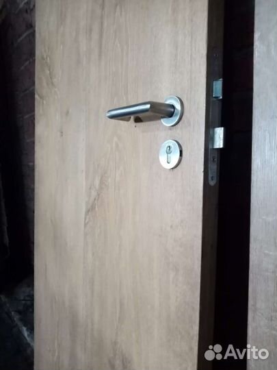 Двери массивные
