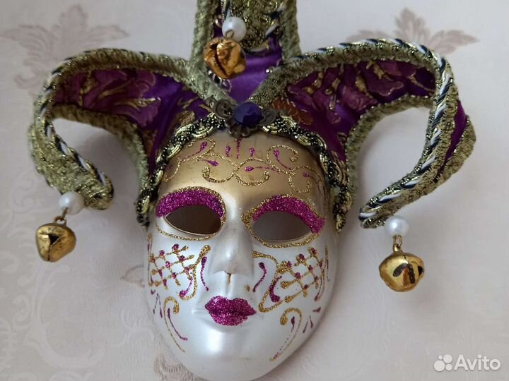 Маска интерьерная