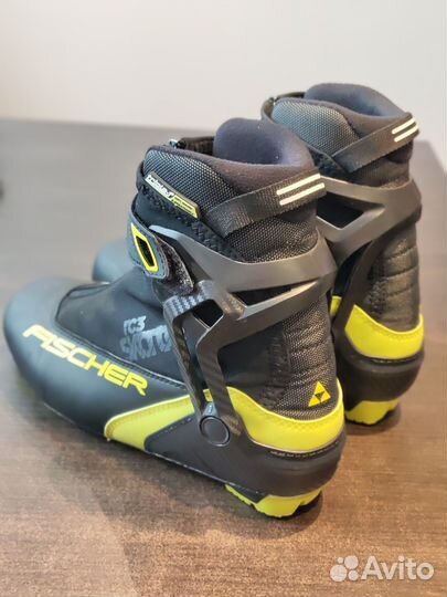 Лыжные ботинки Fischer RC3 Skate 42 EU