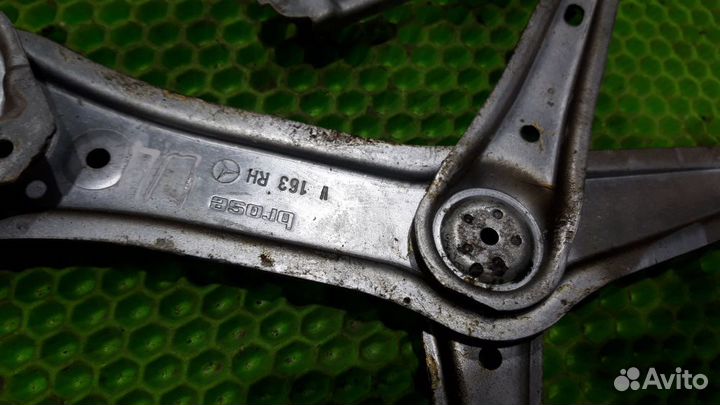 Стеклоподъемник передний правый Mercedes ML W163