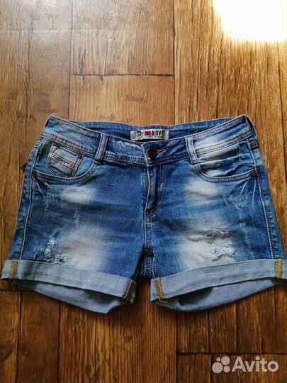 Шорты джинсовые размер 30/34