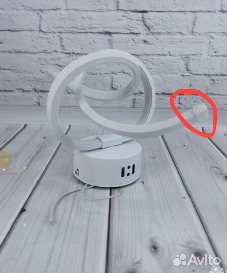 Настенная лампа спиральная зеркало с подсветкой