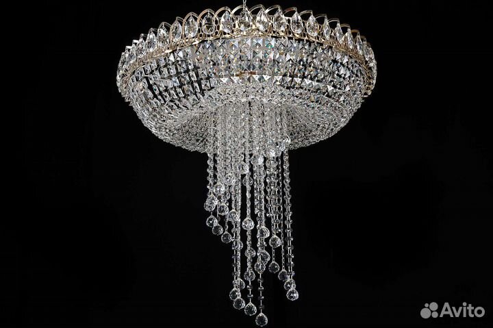 Потолочная люстра 