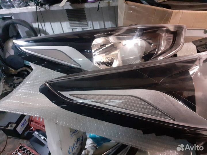 Фара передняя левая Hyundai Solaris 2