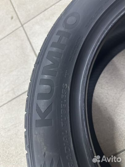 Kumho Ecsta PS71 215/55 R17 94W