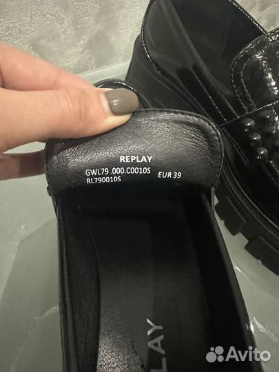 Лоферы женские 39 размер