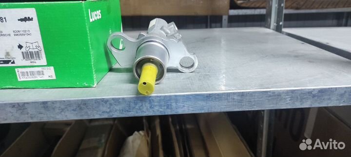 Главный тормозной цилиндр Lucas PMK481 audi A4 B5