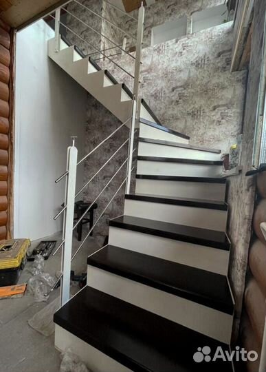 Обшивка ступеней Дубом