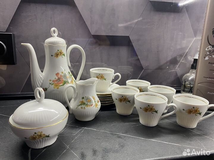 Сервиз гдр Henneberg Porzellan 1777