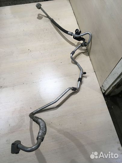 Трубка кондиционера Фольксваген пассат Б7 1.8I