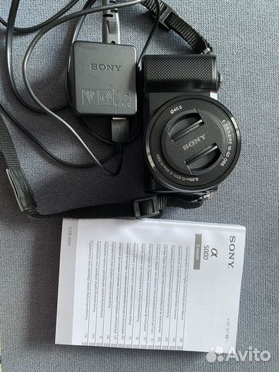 Sony alpha 5000
