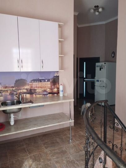 Комната 20 м² в 4-к., 2/2 эт.