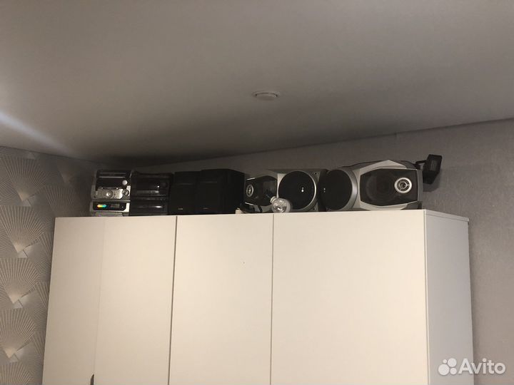 Музыкальный центр