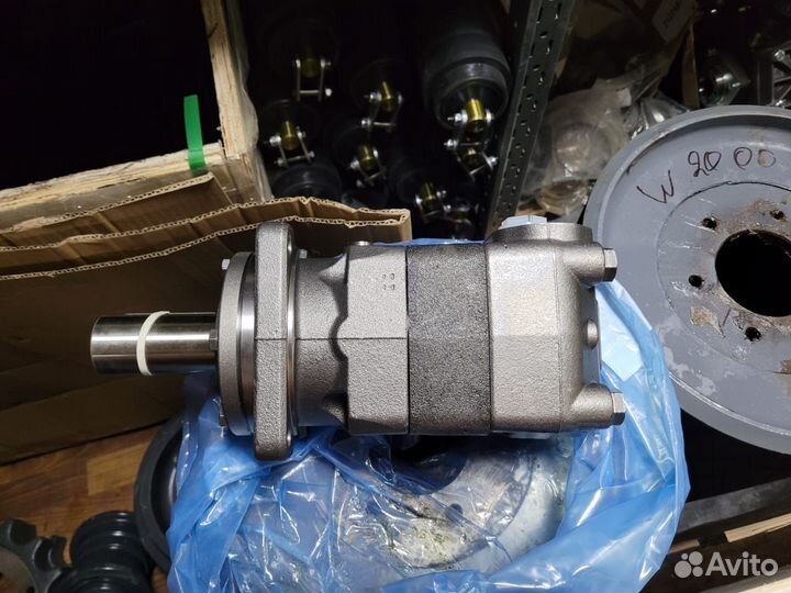 Гидромотор транспортерной ленты wirtgen 41685