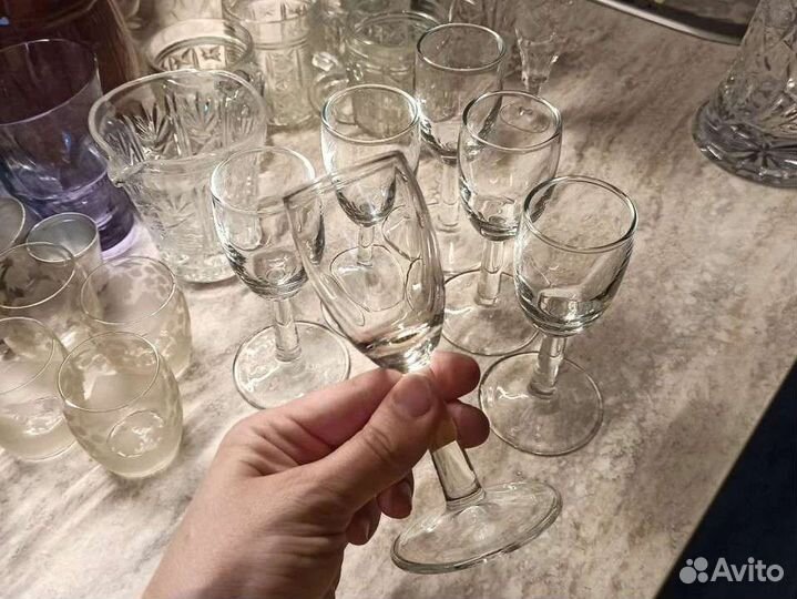 Рюмки на ножке