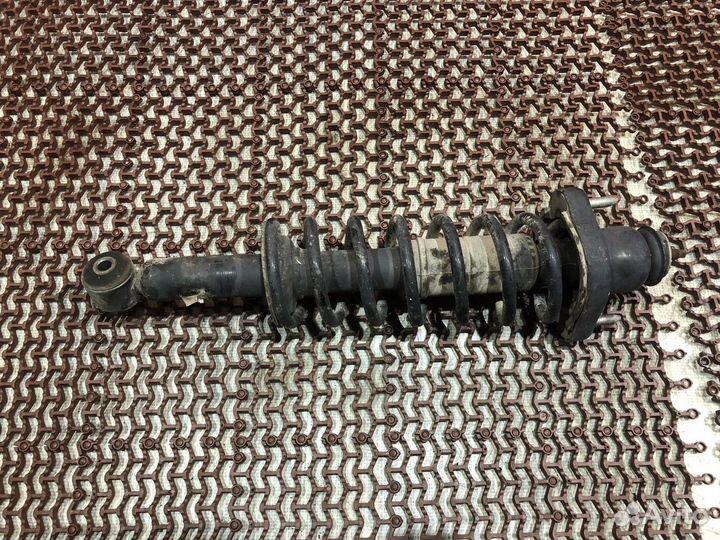 Амортизатор задний правый в сборе Mitsubishi ASX